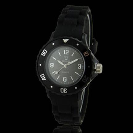 Montre femme noire en silicone
